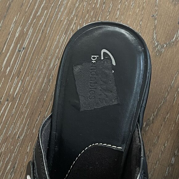 Clarks Bendables Slip On Mule Clog Womens Size 11 Black Leather Mirabelle Buckle - Picture 10 of 10